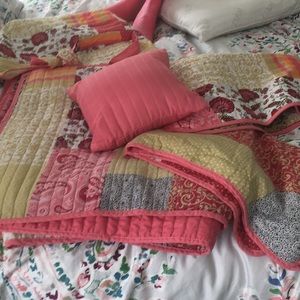 Quilted bedding